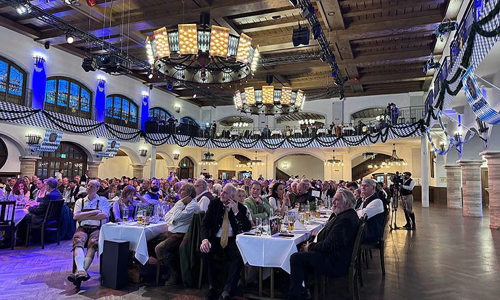 Wahl zur"Bayerischen Bierkönigin 2024/2025" - Wahl und Krönung am 16.05.2024 im Löwenbräukeller (©Foto: Martin Schmitz)
